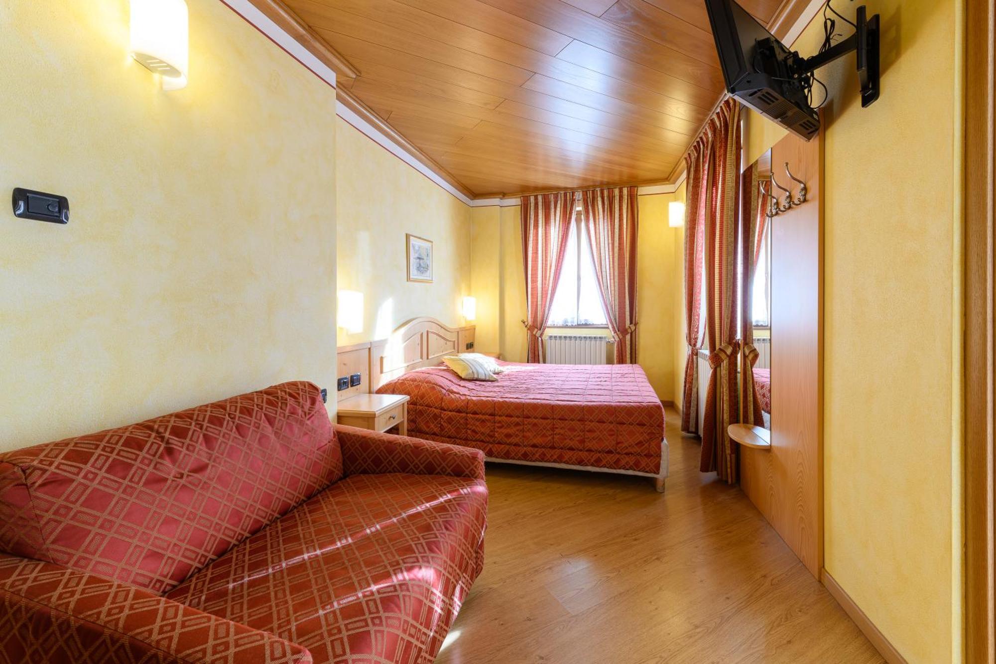 Hotel Garni Le Corti Grosotto Εξωτερικό φωτογραφία