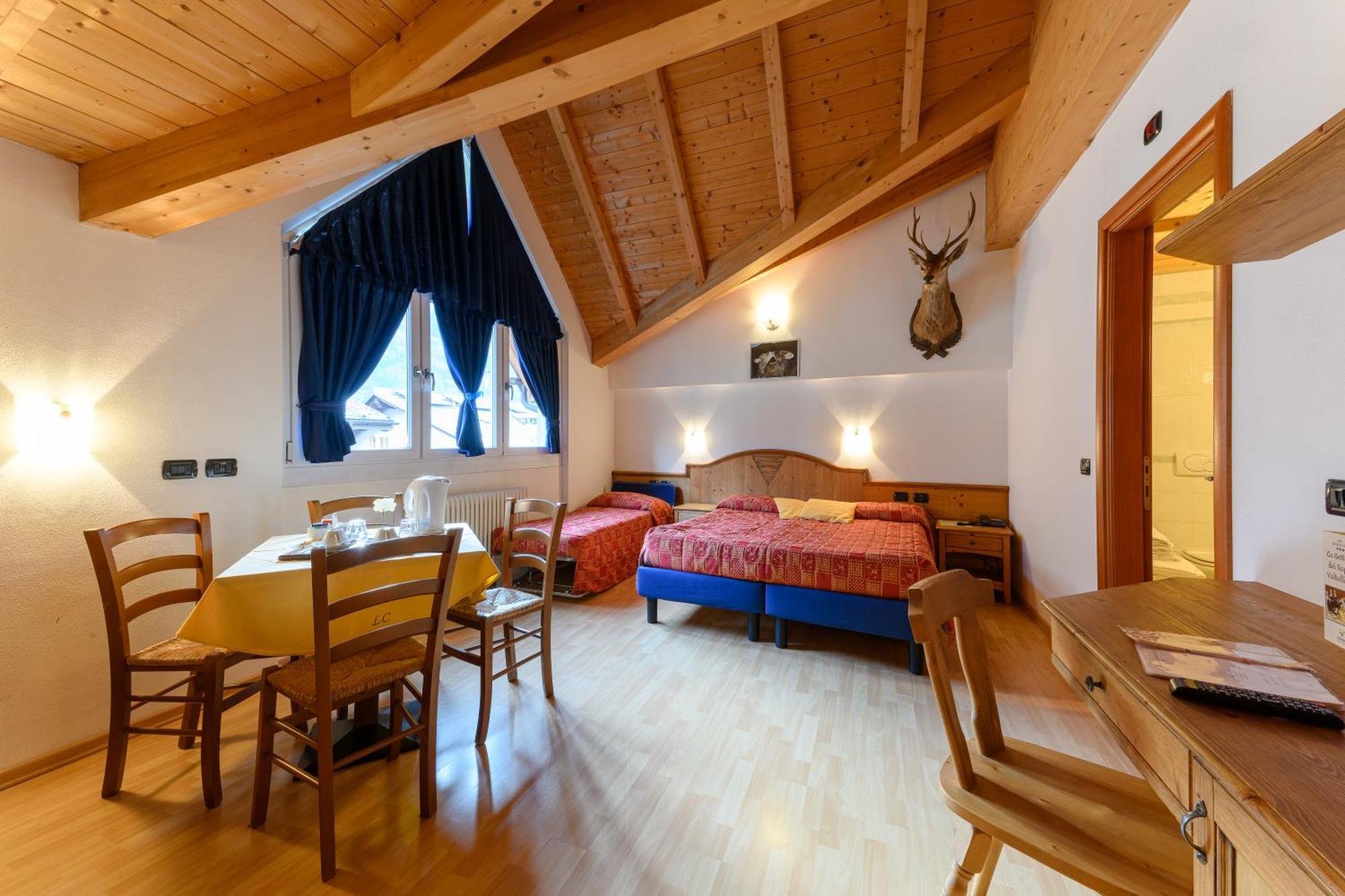 Hotel Garni Le Corti Grosotto Εξωτερικό φωτογραφία